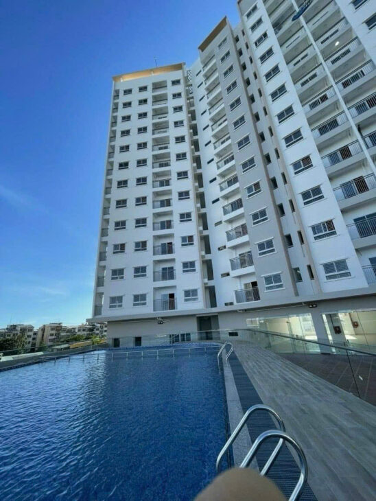 Bán Chung Cư Bluesky tower Q2, Liền Kề GLobal, Giá Sốc. Căn Góc tầng đẹp 2PN 2WC 2,4 tỷ, 66m2