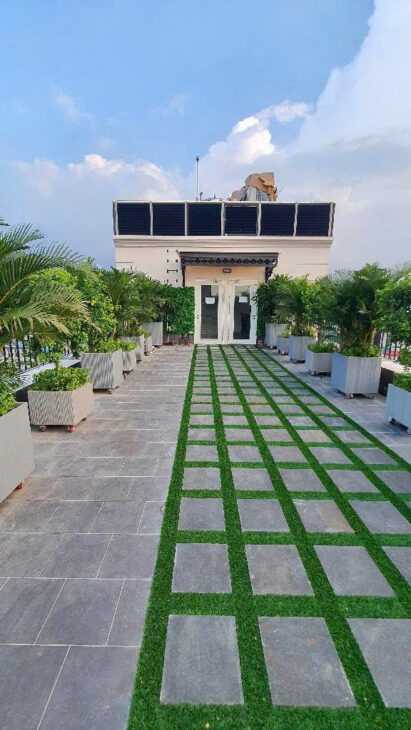 (Siêu Phẩm) Tòa nhà xây mới 153m2 x 9T mặt phố Nguyễn Văn Cừ – Dòng tiền 5,5 tỷ/năm – Tin thật 100%