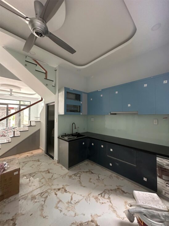 Siêu phẩm 3 tầng Phước Thiện đối diện Vinhomes, Q9, sổ riêng 62m2, mới 100% chỉ còn 4tỷ860