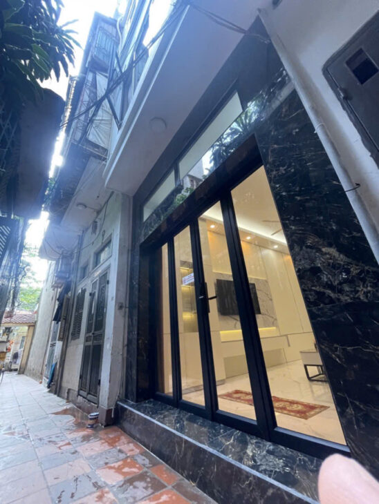 ???????????? ĐỐNG ĐA – NHỈNH 5 TỶ- GẦN PHỐ – NHÀ ĐẸP – FULL NỘI THẤT SỊN – Ở LUÔN !!! ????Ngõ Toàn Thắng