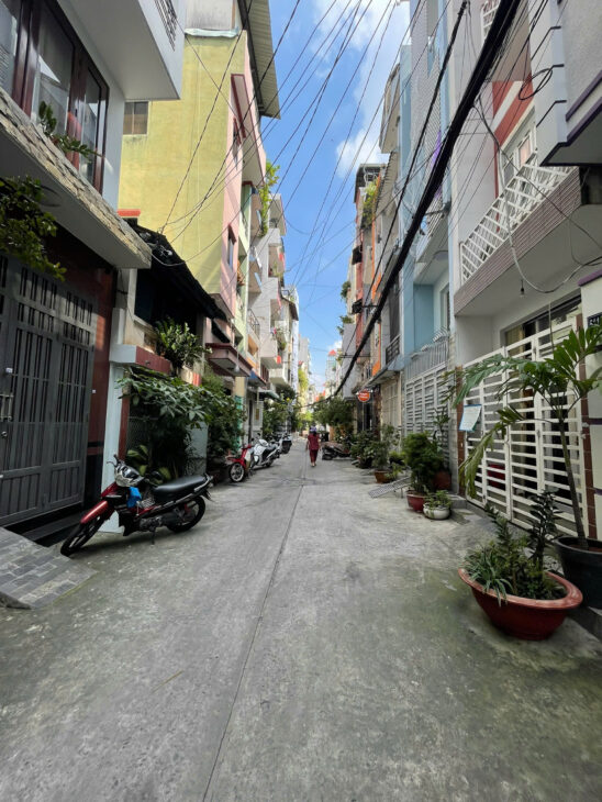 Nhà Nguyễn Hữu Cảnh, Bình Thạnh. Lân cận Quận 1 và Thủ Thiêm, ngang 4.5m, diện tích 45m2, chỉ 5.6