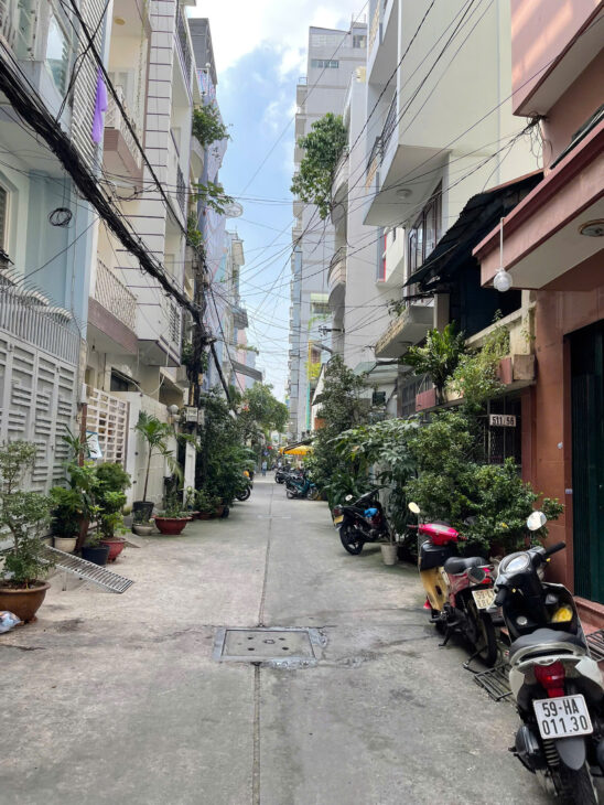 Nhà Nguyễn Hữu Cảnh, Bình Thạnh. Lân cận Quận 1 và Thủ Thiêm, ngang 4.5m, diện tích 45m2, chỉ 5.6