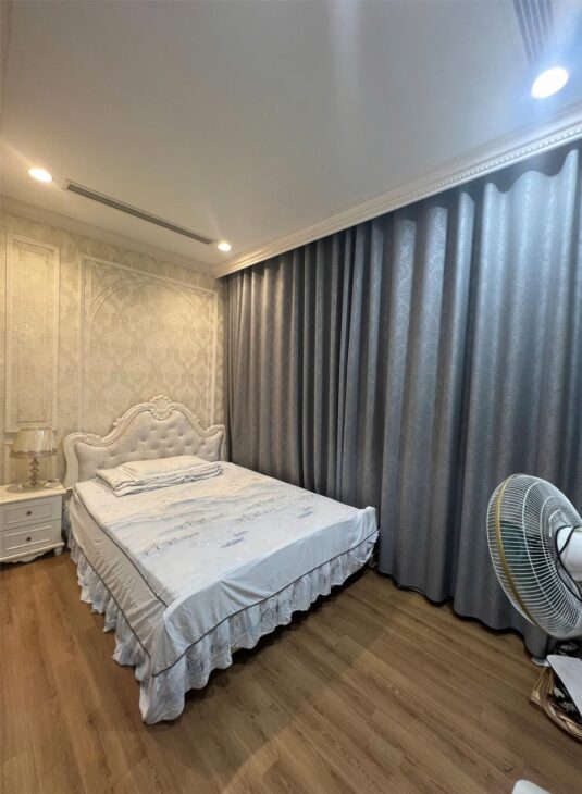 CHO THUÊ CĂN 3PN SÁNG TOÀ R6 – ROYAL CITY VIEW QUẢNG TRƯỜNG CHỈ 25TRIỆU