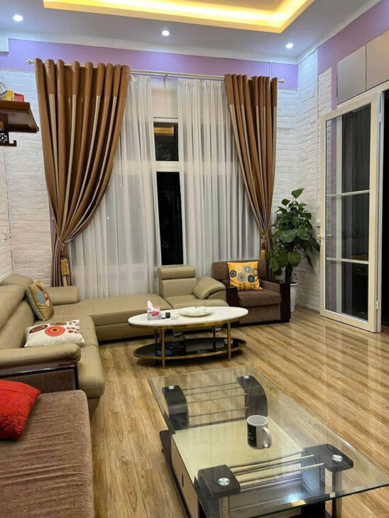 Gia đình em gái có ý định chuyển sang nước ngoài nên cần nhượng lại mảnh đất này mong hữu duyên