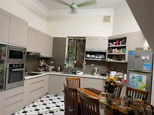 SIÊU HOT ĐỘI CẤN – BA ĐÌNH- 75M2 x 3T – MT 6M – 11.5 TỶ – GẦN PHỐ – CHỦ THÀNH ĐẠT