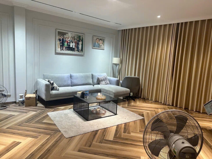 BAN NHÀ -VỊ TRÍ ĐẤC ĐẠ ,NGUYỄN VĂN CỪ LONG BIÊN -DIÊN TÍCH 90M THỰC TẾ 146M X 4 TẦNG GIÁ 9 TỶ TL