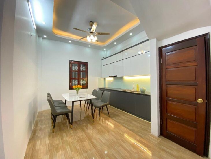 NHÀ PHỐ NGUYỄN VIẾT XUÂN – 40M, MT 4,2M – GIÁ 9.5 TỶ – FULL NỘI THẤT XỊN