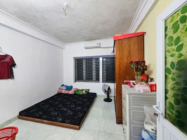 NHÀ ĐẸP- PHÂN LÔ PHỐ NGỌC THỤY, 45M2,4 TẦNG, MT 7M, 9 TỶ.LONG BIÊN.