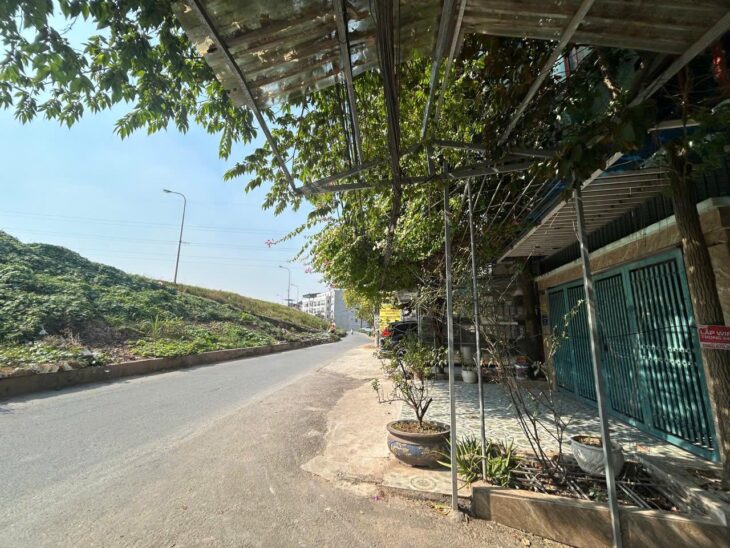 Bán nhà Yên Nghĩa-Hà Đông,DT 37m2 x 5T,ngõ ô tô ,mới hoàn thiện Giá 5.5 tỷ