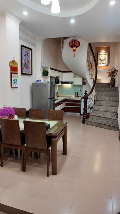NHÀ ĐẸP DÂN XÂY Ở BA ĐÌNH, NĂM GIỮA BA ĐÌNH VÀ CẦU GIẤY, GIÁ CHÀO 7.4 TỶ