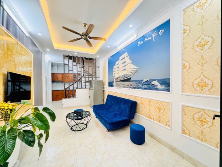 SIÊU VÍP NHÀ ĐẸP NGỌC THỤY -LONG BIÊN 2 THOÀNG TRƯỚC SAU FULL NỘI THẤT NGÕ NÔNG Ô TÔ ĐỖ CỔNG , DT