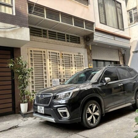 Bán nhà Vĩnh Phúc – Ba Đình 40m2 5 tầng 4 m mặt tiền Giá bán 16,5 tỷ Ba Đình LH: A Sáng 0914306064.