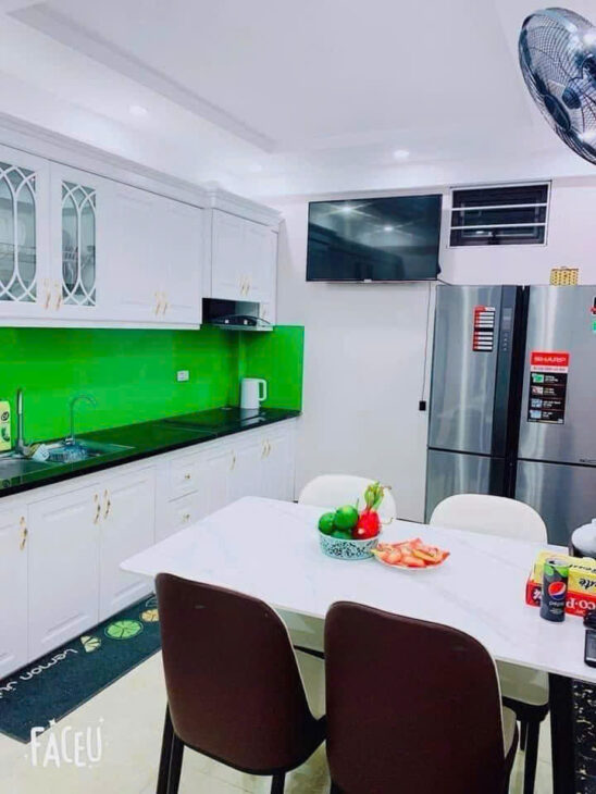BÁN HÀ TRÌ HÀ ĐÔNG.CĂN NHÀ MỚI XÂY 4 TẦNG CHỈ VÀI BƯỚC RA NGÃ 5 HÀ TRÌ . GIÁ CHỈ 6 ĐỒNG.