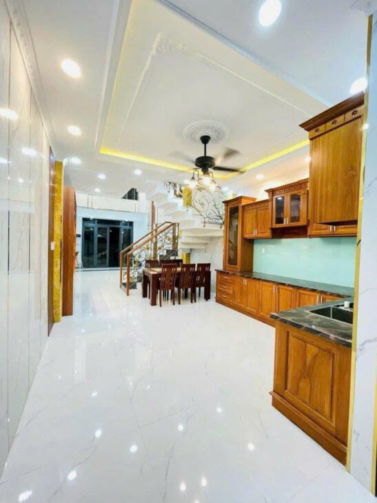Bán nhà Đường Số 2 Phường Trường Thọ, Tp Thủ Đức 4 TẦNG GIÁ 8.5 TỶ