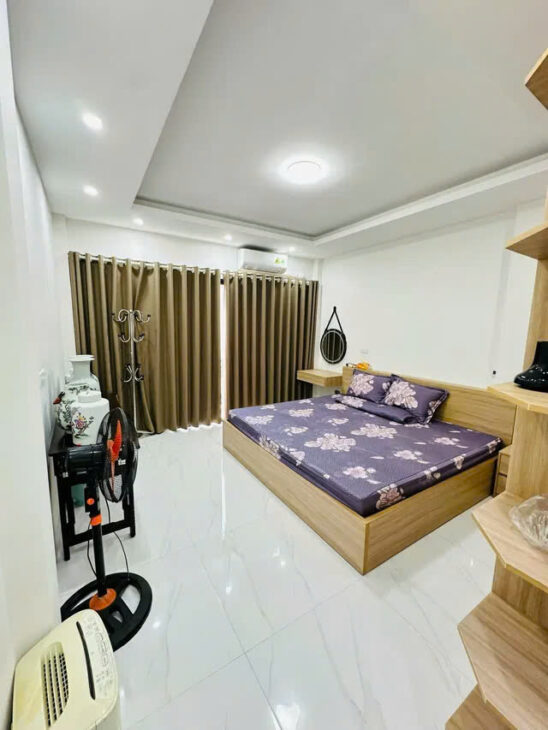 BÁN NHÀ VŨ XUÂN THIỀU- LONG BIÊN 42M2, 5 TẦNG, MT 4.1M, 7.6 TỶ.
