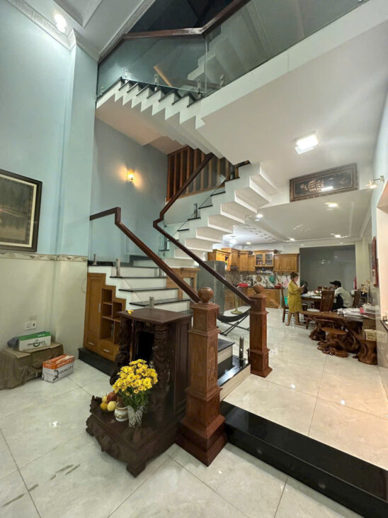 NGỘP BANK GIẢM MẠNH 300 TR – MẶT TIỀN KD (100M2) 5 TẦNG Liên khu 10-11. Bình Trị Đông, Q. Bình