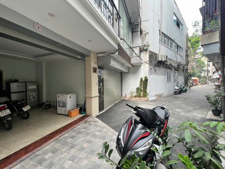 (Siêu Phẩm) Nhà đẹp 41m2 x 6T tại Xuân La – Ô tô vào nhà – Để ở hoặc Kinh doanh – Tin Thật 100%.