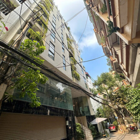 (Siêu Phẩm) Tòa Apartment 9 tầng – Căn góc 2 mặt tiền tại Hoàng Cầu – DT 2.5 tỷ/năm – Tin Thật 100%