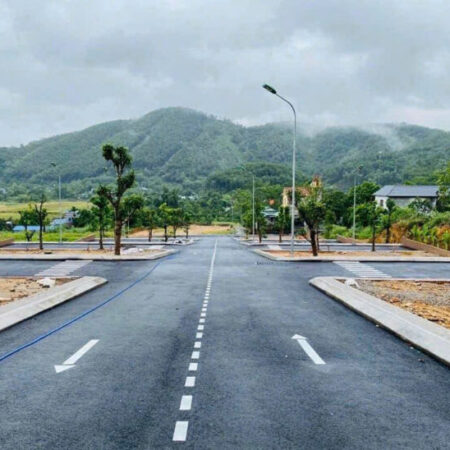 Bán lô đất trục chính Đông Xuân ôtô tránh thông các ngả 100m nhỉnh 3tỷ