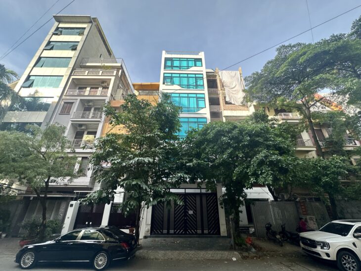 (Siêu Phẩm) Tòa VP 110m2 x 8T tại Nguyễn Cơ Thạch – Hai mặt tiền – DT 120tr/tháng – Tin Thật 100%.