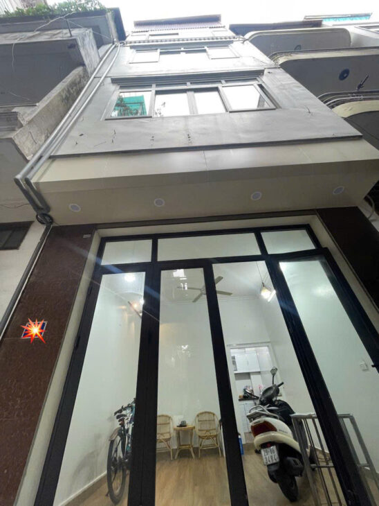 PHÂN LÔ NGUYỄN CHÍ THANH – 33M2 x 5T – MT 4.3M – 8.95 TỶ – GẦN PHỐ – Ô TÔ ĐỖ CỬA