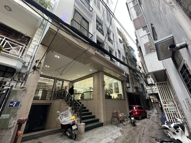 (Siêu Phẩm) Tòa Apartment 190m2 x 28 căn hộ tại Nguyễn Khang – Dòng tiền 3,9 tỷ/năm – Tin Thật 100%