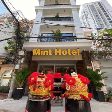 Bán KS Sân Bay Yên Thế, P2, Tân Bình, Hầm 6 tầng 21 phòng cao cấp