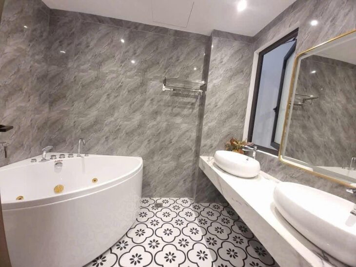 Bán nhà phố Hà Trì- Hà Đông,thang máy, DT 38m2 x 5T, nhà mới . Giá 6.6 tỷ