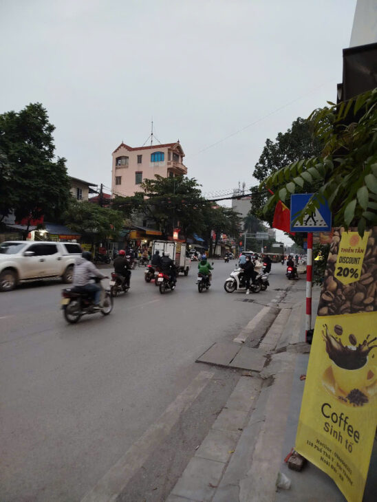 Giảm sốc nhà 4 tầng Cựu Quán – Đức Thượng, moning đỗ cạnh nhà, 500 ra đường 32, dt 33m giá chào 3.2