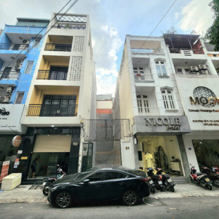 Chính chủ bán lô đất siêu đẹp-khu vip Phan xích Long, vương vức, 72m2, giá đầu tư