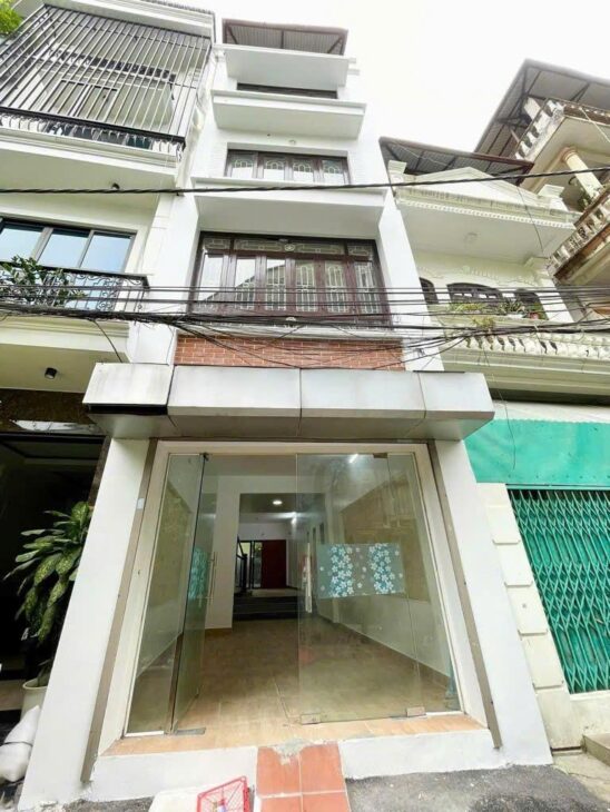 Bán nhà sổ đỏ chính chủ phố Hoàng Sâm – Hoàng Quốc Việt