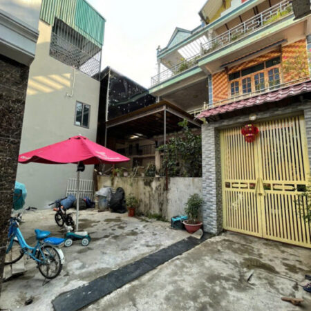 SIÊU PHẨM GÁ 2,1 TỶ ĐẤT TẠI TT CHÚC SƠN-CHƯƠNG MỸ D/T:30,3M