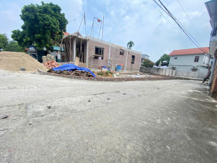 DT; 48,9m dất full tại đông phương yên C-M dọc QL6 đường ô tô thông