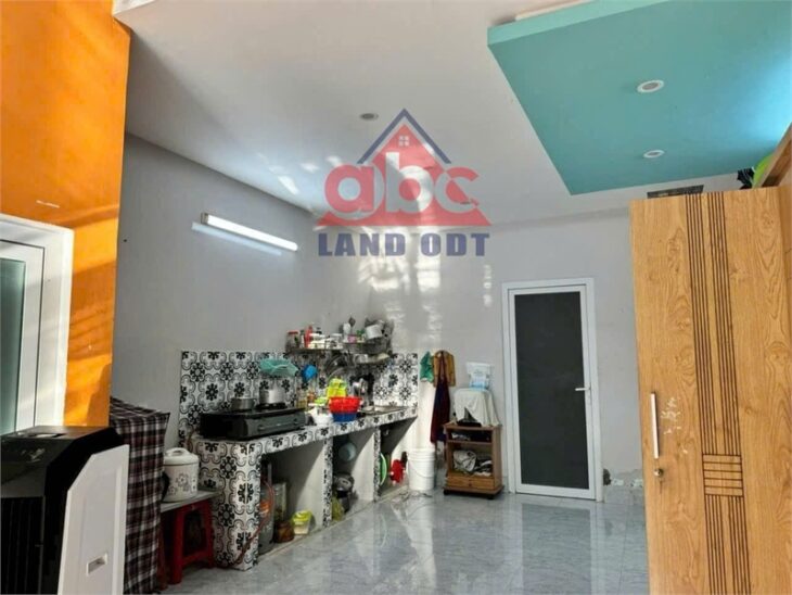 HN243 (NP736) Bán gấp nhà 1 lầu thuộc phường tam hiệp. gần nhà thờ, chợ, trường học