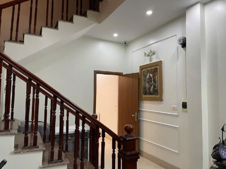 Hoàng Hoa Thám Ba Đình – gần ô tô – lô góc – xây CCMN – 60m chỉ 9.2 tỷ