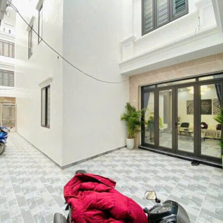 Nhà 4 tầng đường Khúc Thừa Dụ – 45m Hướng Tây Bắc – Giá 3.3 tỉ mới tinh, ngõ nông Nhà 4 tầng đường Khúc Thừa Dụ – 45m Hướng Tây Bắc – Giá 3.3 tỉ mới tinh, ngõ nông