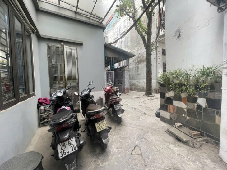 Bán nhà 4 tầng, 44m², 5 phòng, Nguyễn Khoái, 5.35 tỷ, sổ đỏ