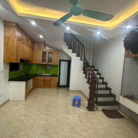 BÁN GẤP NHÀ NGỌC THỤY- LONG BIÊN DT 30M X 5 TẦNG FULL NỘI THẤT NGÕ NÔNG Ô TÔ ĐỖ- GIÁ HƠN 6 TỶ TL