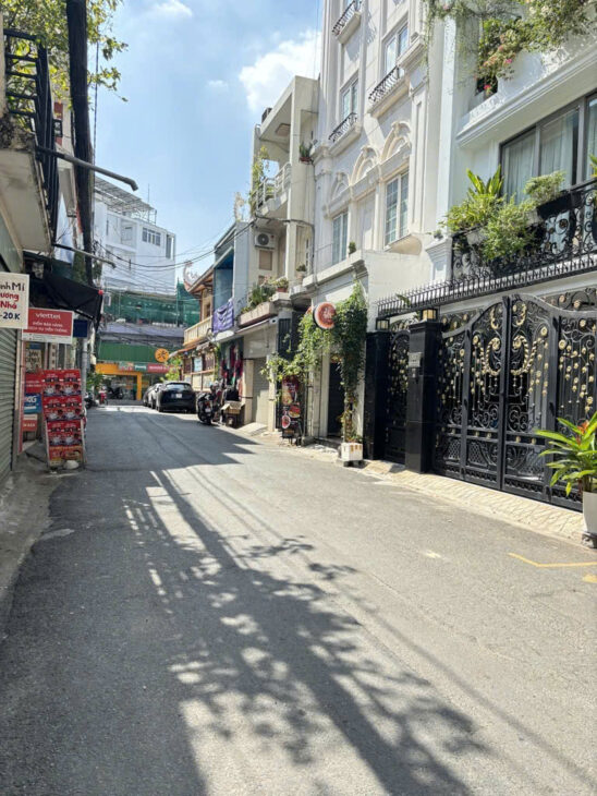 BÁN NHÀ 7 TẦNG ĐOÀN THỊ ĐIỂM, PHÚ NHUẬN – 9.5 TỶ – VỊ TRÍ VÀNG – SỔ HỒNG CHÍNH CHỦ