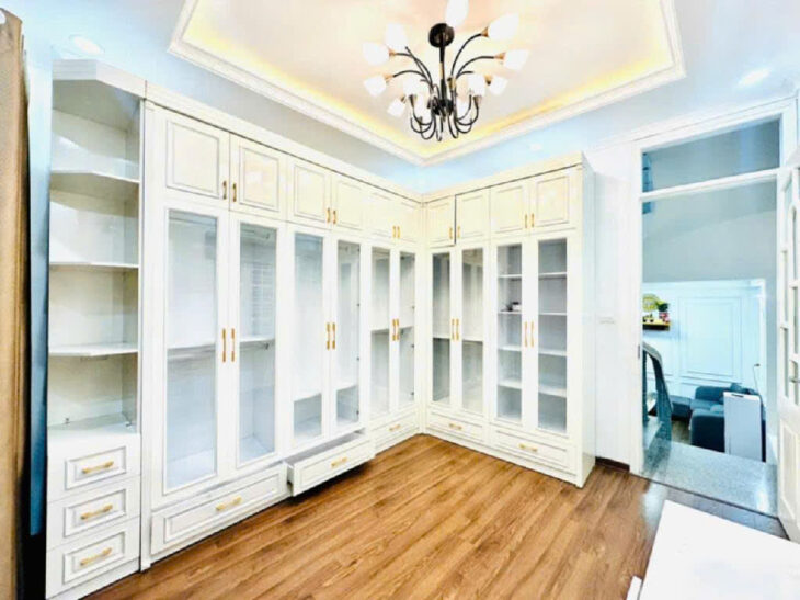 BÁN NHÀ ĐỊNH CÔNG – LÔ GÓC KINH DOANH – 40M2 X 4 TẦNG – NGÕ 2 Ô TÔ TRÁNH – 8.8 TỶ
