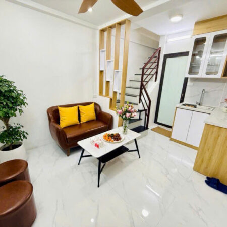 Bán nhà Trần Khát Chân, Hai Bà Trưng, 22m², 3 tầng, 1.9 tỷ