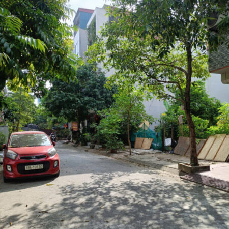 Bán đất TĐC Phương Canh 81m2, vỉa hè KD, 3 Ô tô tránh, giá 13.38 tỷ