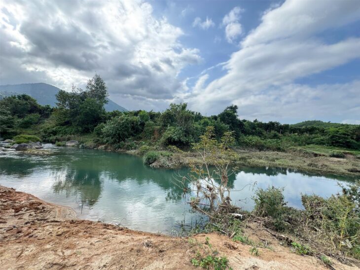 MUA BÁN ĐẤT VƯỜN CÓ SUỐI ĐẸP TẠI KHÁNH HOÀ