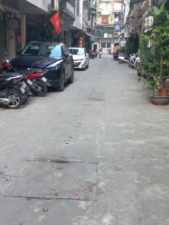 Bán nhà phố Ao Sen-Hà Đông, cạnh đại học kiến trúc Hà Nội, 37m2, MT 4m, phân lô oto chỉ 12.5 tỷ