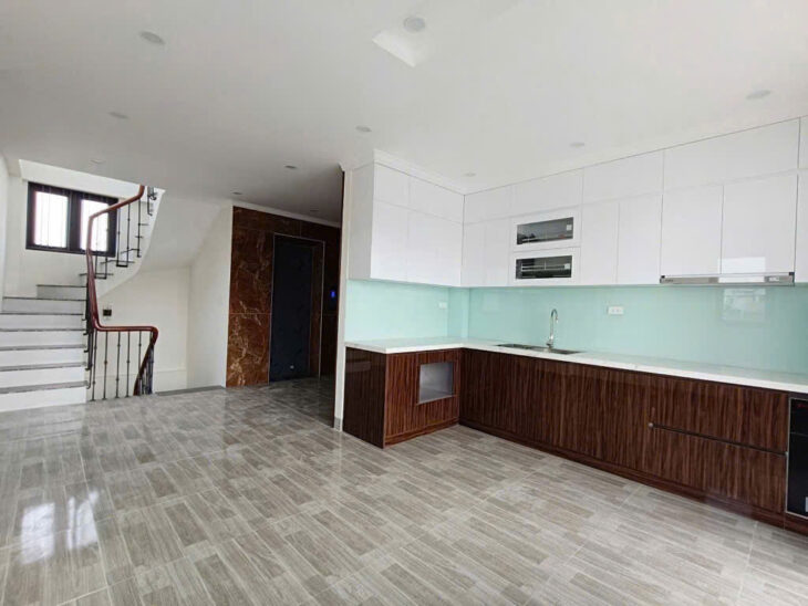 BA ĐÌNH- NHÀ ĐẸP ĐÓN TẾT – LO GÓC – Ô TÔ QUA NHÀ – NGÕ THÔNG – KINH DOANH – 3 THOÁNG – THANG MÁY