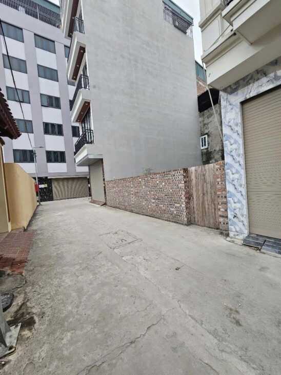 Cần bán mảnh đất đẹp Tân Xã ôtô tận đất ngõ thông giá rẻ 108m 4.180 tỷ