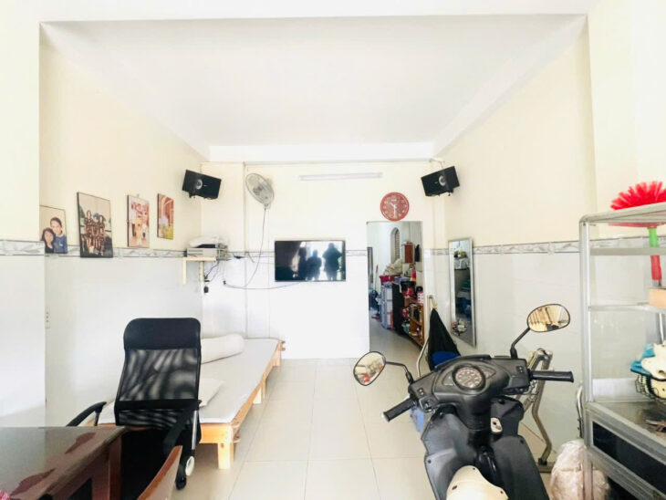 NHÀ NHỎ XINH, BÌNH CHIỂU THỦ ĐỨC, DT 45M2 ( 4 x 14 ) x2t, đường 12m, giá chỉ 3.45tyt