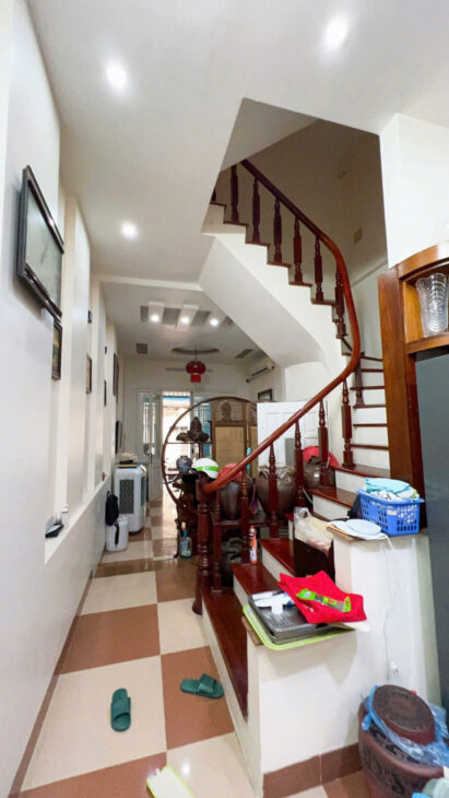 HOÀNG HOA THÁM – BA ĐÌNH – 50M2 x 4T – MT 3.6M – 8.6 TỶ – 2 THOÁNG – Ô TÔ DỪNG ĐỖ NGÀY ĐÊM