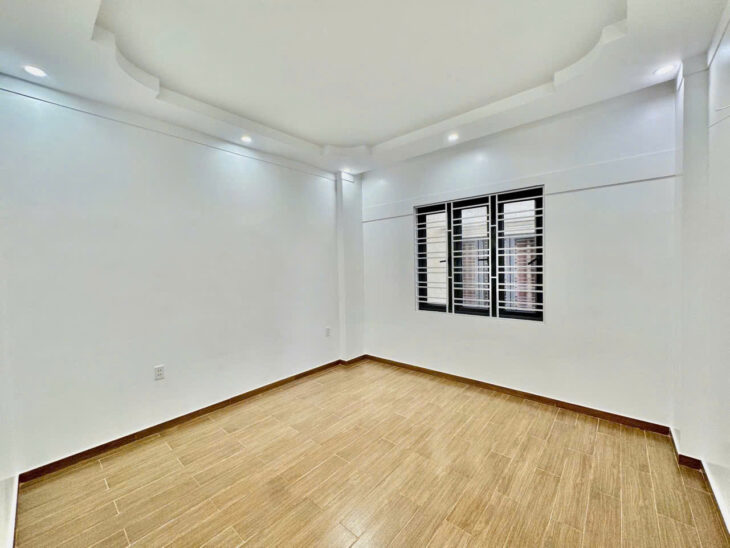 bán căn nhà mới xây 3 tầng ngõ phủ thượng đoạn,hải an,hải phòng ,điểm đông dan,giá 2 tỷ 7,cực đẹp