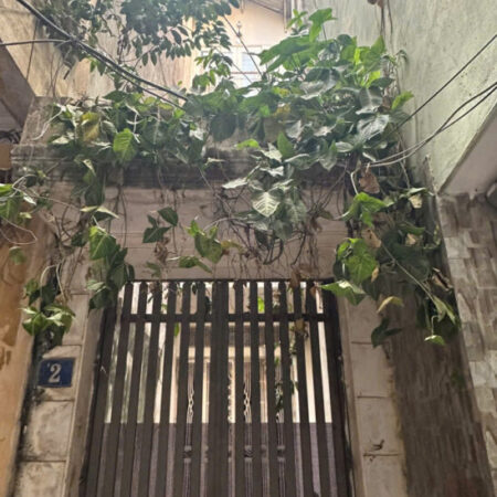 Nhà 3 tầng cũ giá đầu tư 39m, 5ty950 tại ngõ Chợ Khâm Thiên – Đống Đa Nhà 3 tầng cũ giá đầu tư 39m, 5ty950 tại ngõ Chợ Khâm Thiên – Đống Đa